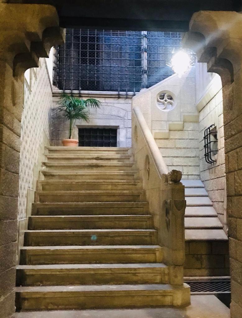 Apg Palau Salieti 2 Lägenhet Girona Exteriör bild