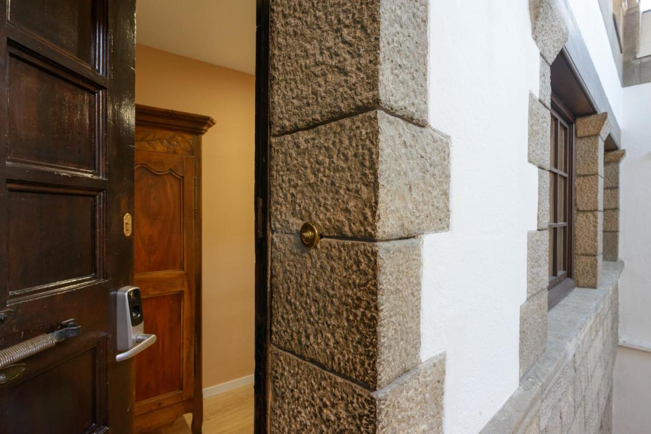 Apg Palau Salieti 2 Lägenhet Girona Exteriör bild